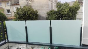 Garde-corps verre opale, Angoulême, steel contemporain
