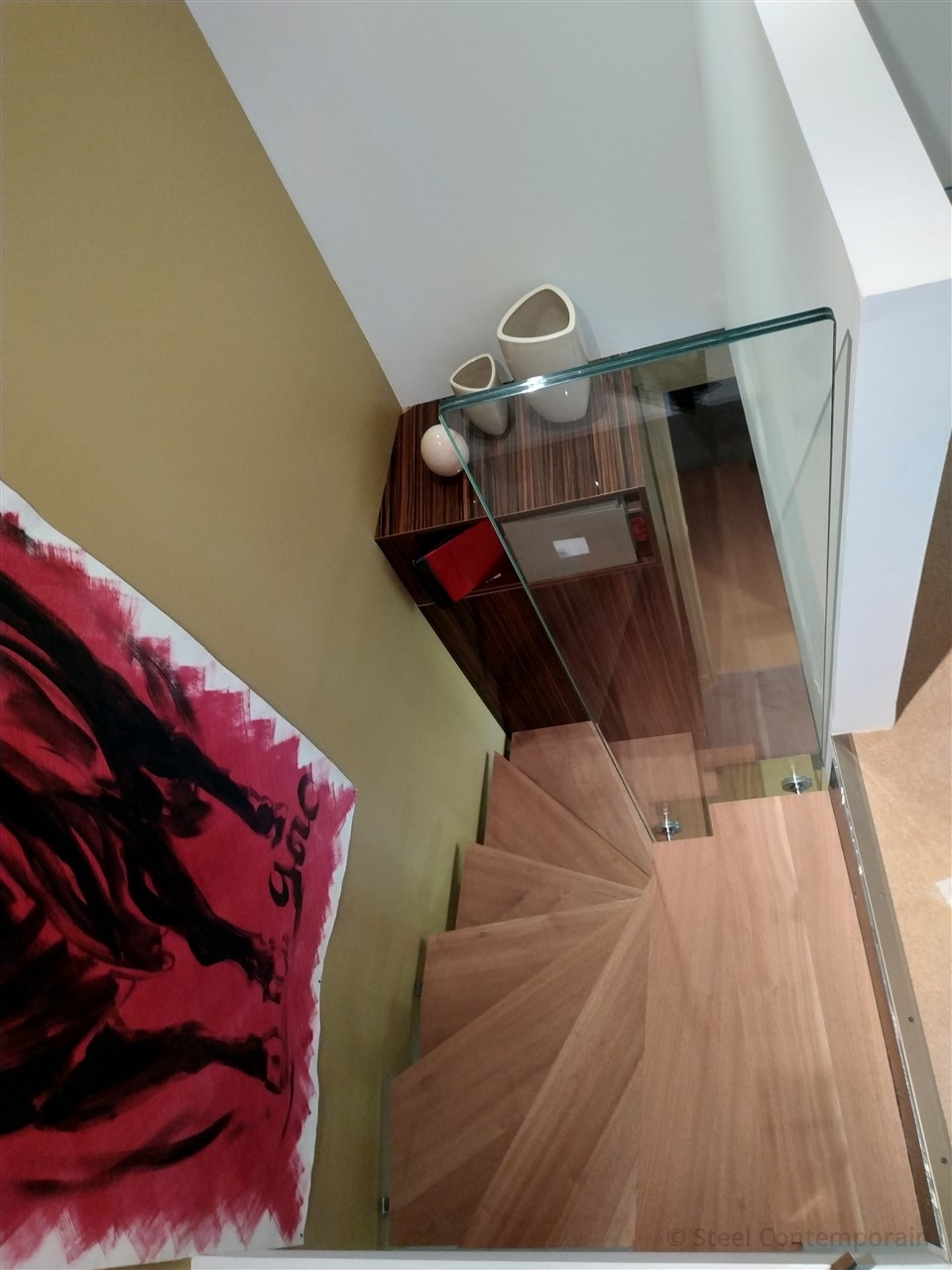 Escalier design bois métal et garde corps verre